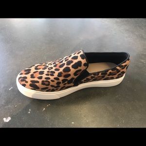 Cheetah print slip on shoes